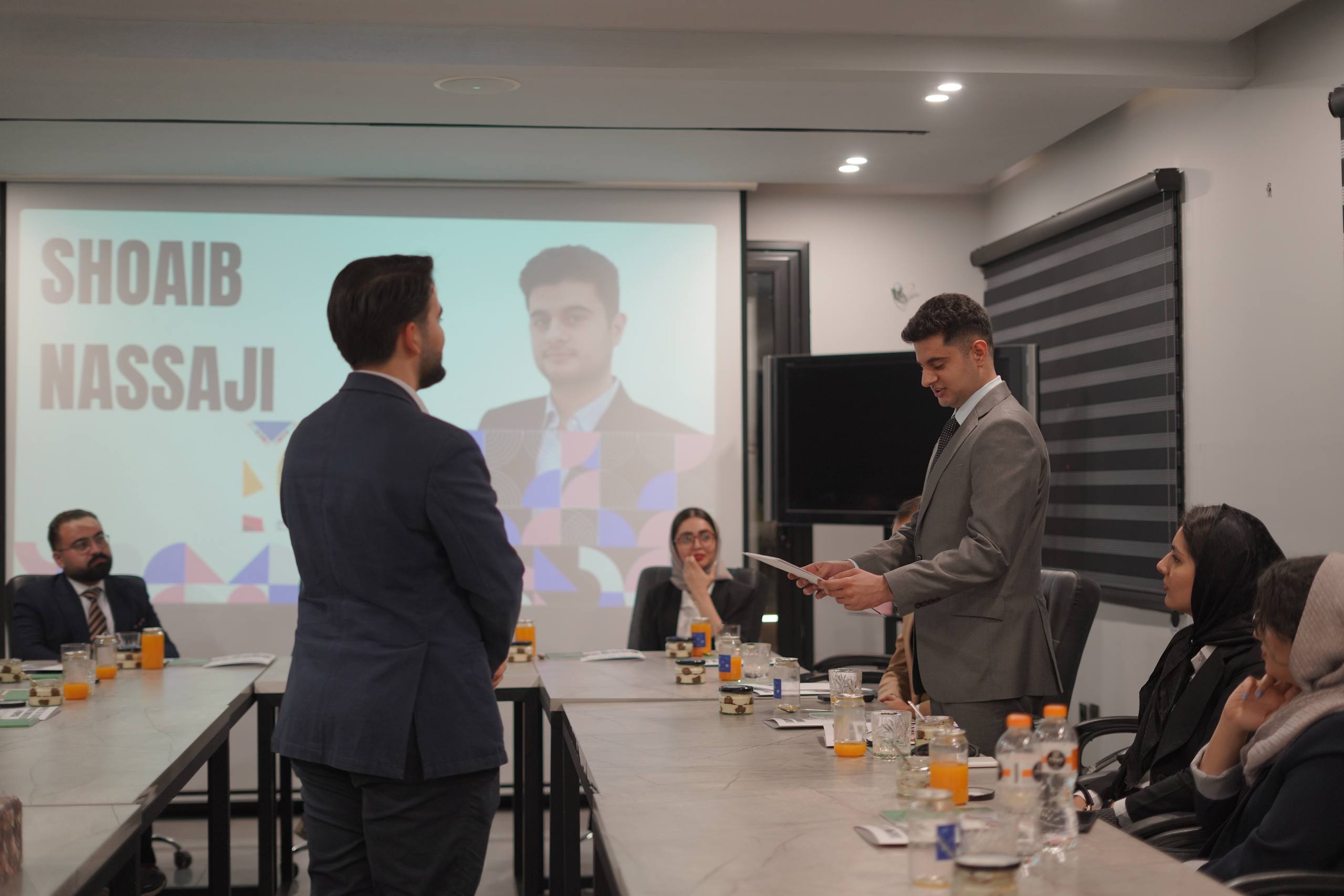 عکسهایی از مراسم تقدیر از مخترع شعیب نساجی